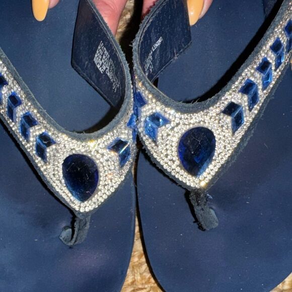 ๐๐ YellowโBox Belmac Jeweled Wedge Flip-Flops โ Size 9.5 ๐๐ - Picture 4 of 8